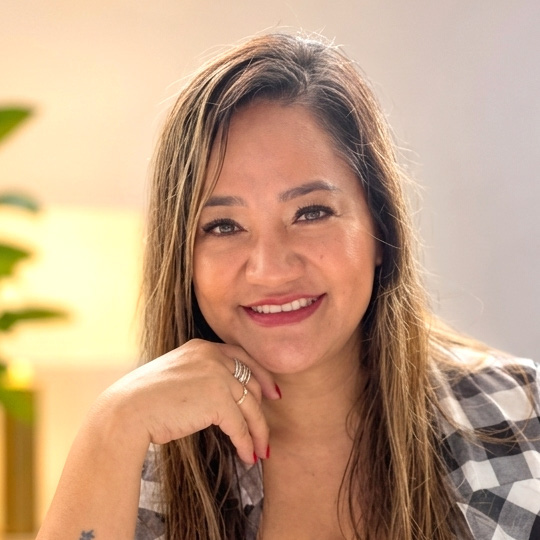Adela Espinoza